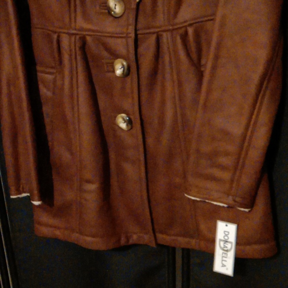 NWT COAT - Picture 6 of 11